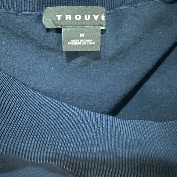 TROUVÉ TOP - Picture 3 of 4